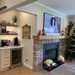 bar-fireplace